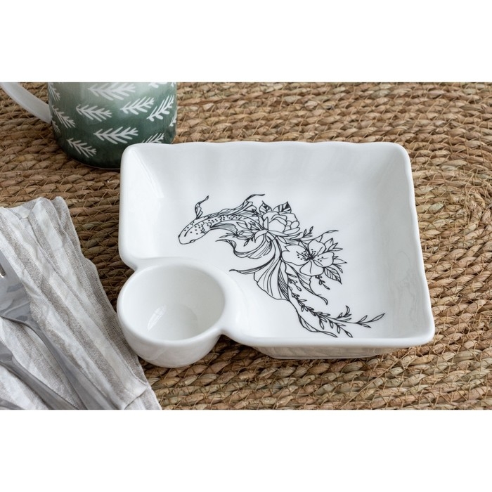 Блюдо керамическое с соусником «Азия», 18.6 х 17.5 х 4 см, цвет белый Блюдо керамическое с соусником «Азия», 18.6 х 17.5 х 4 см, цвет белый