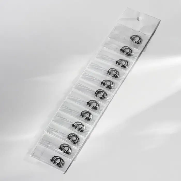 Пирсинг в бровь циркуляр, шип, d=8 мм, пара, чёрный Пирсинг в бровь циркуляр, шип, d=8 мм, пара, чёрный