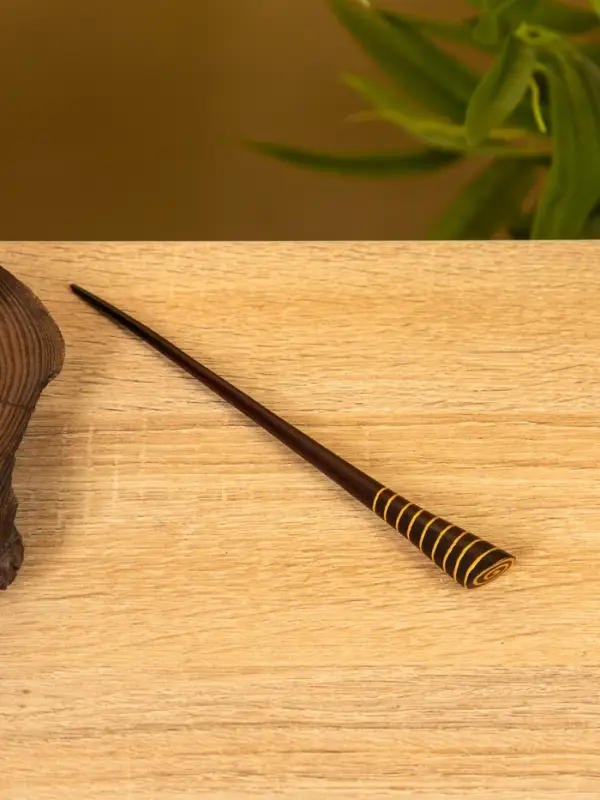 Заколка для волос «Спираль», 17 см, дерево албезия Заколка для волос «Спираль», 17 см, дерево албезия