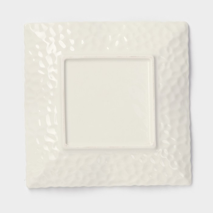 Тарелка керамическая квадратная «Воздушность», d=19 см, цвет белый Тарелка керамическая квадратная «Воздушность», d=19 см, цвет белый