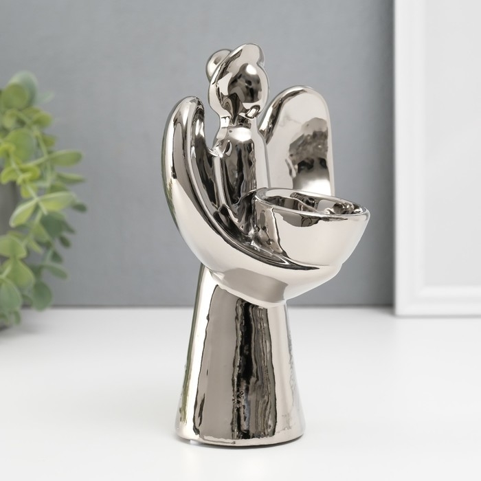 Подсвечник керамика на 1 свечу  Подсвечник керамика на 1 свечу "Ангел с нимбом" d=4 см серебро 11,5х10х18,5 см