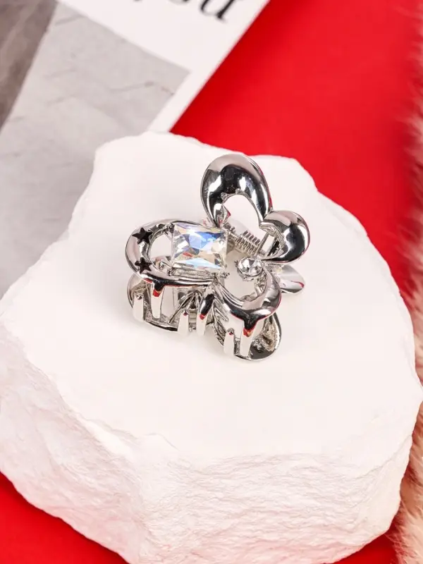 Крабик для волос &laquo;Эйвери стиль&raquo;, бабочка, 3 см, серебристый