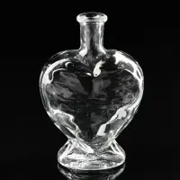 Ваза - бутылка декоративная для хранения мелочей &laquo;Сердце&raquo;, 12.5&times;6.5&times;19 см, без крышки