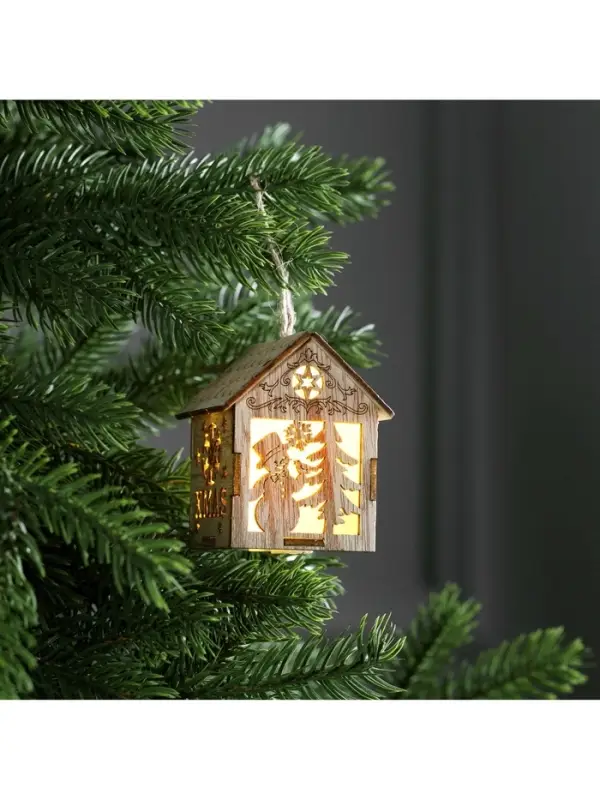 Ёлочная игрушка &laquo;Домик со снеговиком&raquo;, 8&times;6.5&times;6 см, от батареек, свечение тёплое белое
