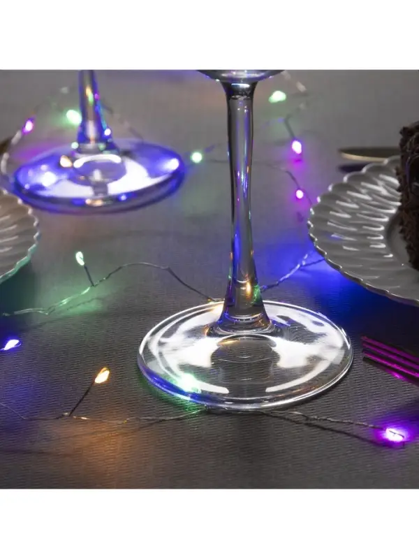 Гирлянда &laquo;Мишура&raquo; 1 м, роса, IP20, серебристая нить, 20 LED, от батареек CR2032&times;2, свечение мульти