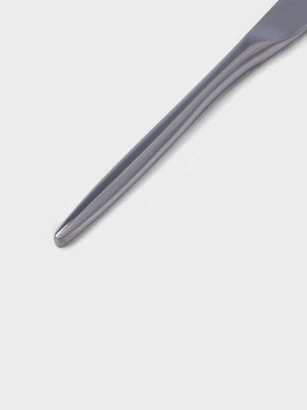 Нож столовый Hanna Knövell Eman, 23.9 см, толщина 3 мм, нержавеющая сталь, серебристый Нож столовый Hanna Knövell Eman, 23.9 см, толщина 3 мм, нержавеющая сталь, серебристый