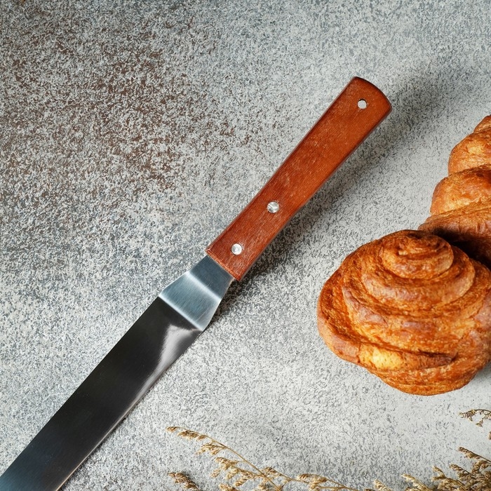 Кондитерская лопатка - палетка, изогнутая, 31,5 см, рабочая часть 19,5 см, цвет коричневый