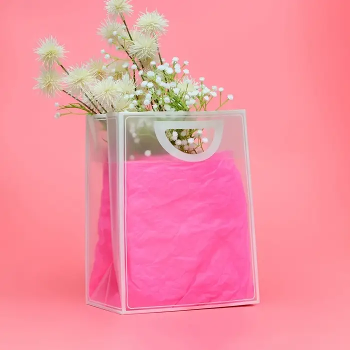 Пакет ПП с вырубной ручкой, прозрачный, 30&times;23&times;15 см, белый