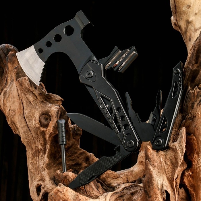 Мультитул с плоскогубцами и топором Мультитул с плоскогубцами и топором