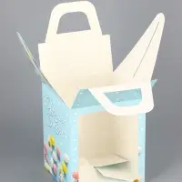 Коробка подарочная пасхальная с окном &laquo;Небесная голубая&raquo; 15&times;15&times;18 см