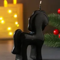 Свеча Символ Года " Лошадка средняя", 10*2,5*9, черная Свеча Символ Года " Лошадка средняя", 10*2,5*9, черная