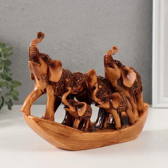 Сувенир полистоун "Пять слонов с попоной на подставке" под дерево 6х22х15,5 см