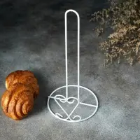 Держатель для бумажных полотенец настольный Доляна &laquo;Сердце&raquo;, 13.5&times;13.5&times;28 см, цвет белый