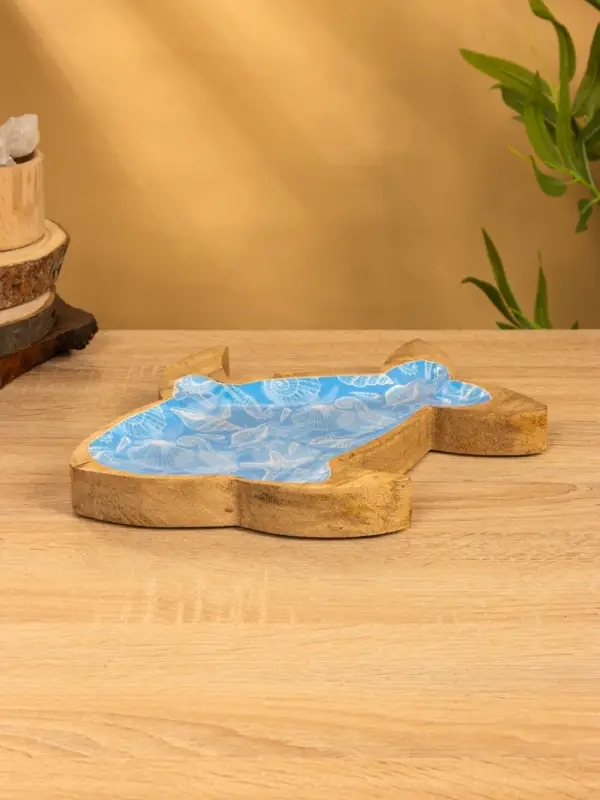 Блюдо сервировочное «Рыбка», 3×23×28 см, дерево Блюдо сервировочное «Рыбка», 3×23×28 см, дерево