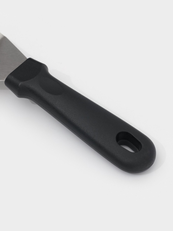 Лопатка перфорированная, ручка пластик 30,5х7,2 см Лопатка перфорированная, ручка пластик 30,5х7,2 см