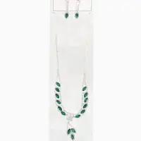 Набор 2 предмета: серьги, колье &laquo;Листопад&raquo;, ромб, изумрудно-белый в серебре, 45 см