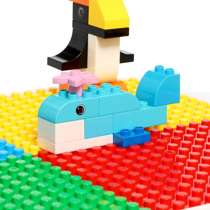 Игровой набор «Стол со стульчиком», конструктор, 60 деталей Игровой набор «Стол со стульчиком», конструктор, 60 деталей