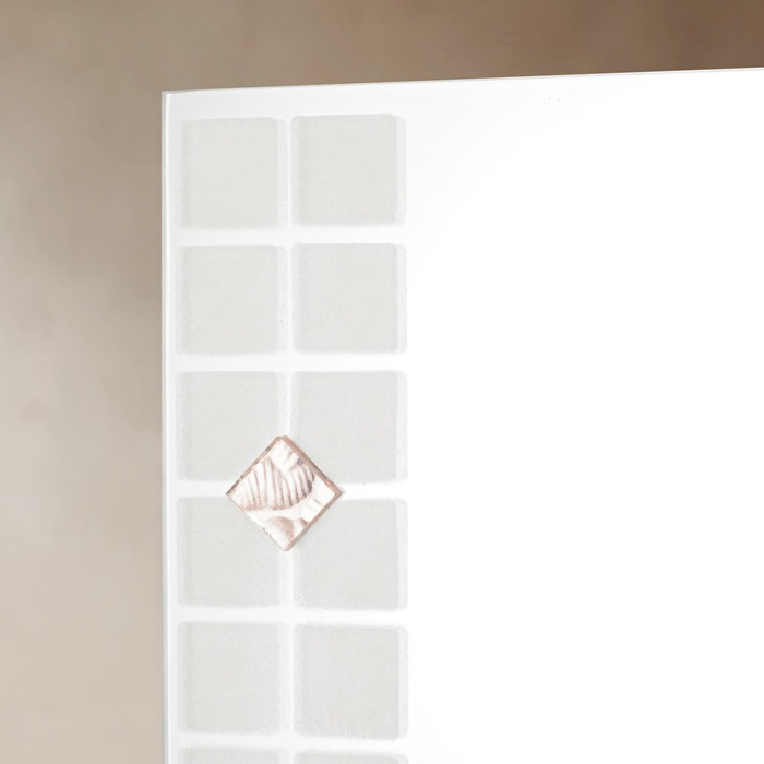 Зеркало &laquo;Ромб&raquo;, с пескоструйной графикой, настенное, с полочкой, 45&times;60 см