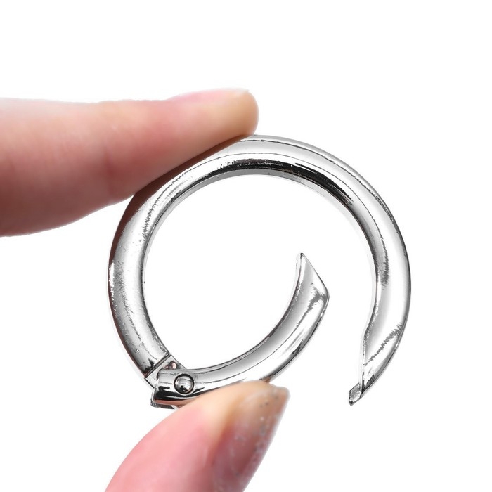 Кольцо-карабин плоский, d = 32/42 мм, толщина - 5 мм, 5 шт, цвет серебряный Кольцо-карабин плоский, d = 32/42 мм, толщина - 5 мм, 5 шт, цвет серебряный