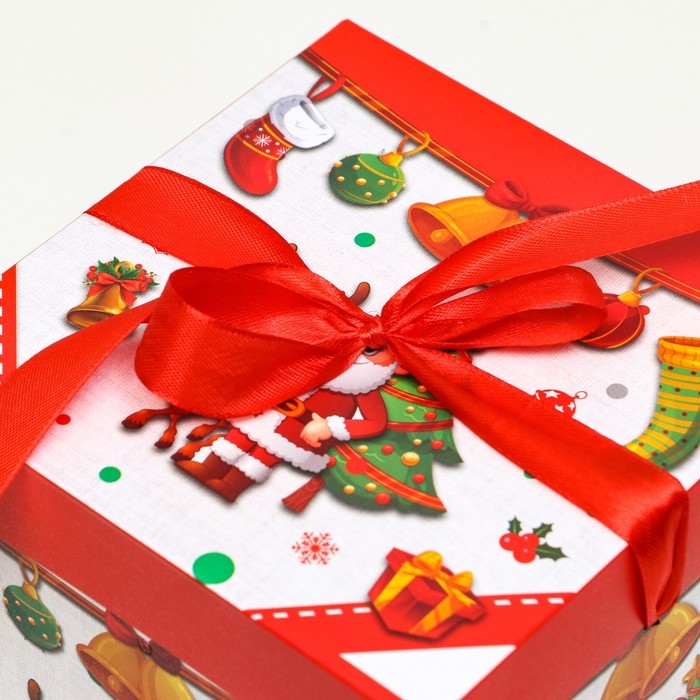 Новый год. Коробка Самосборная «Дед мороз и Ёлка» 15 х 15 х 15 см Новый год. Коробка Самосборная «Дед мороз и Ёлка» 15 х 15 х 15 см