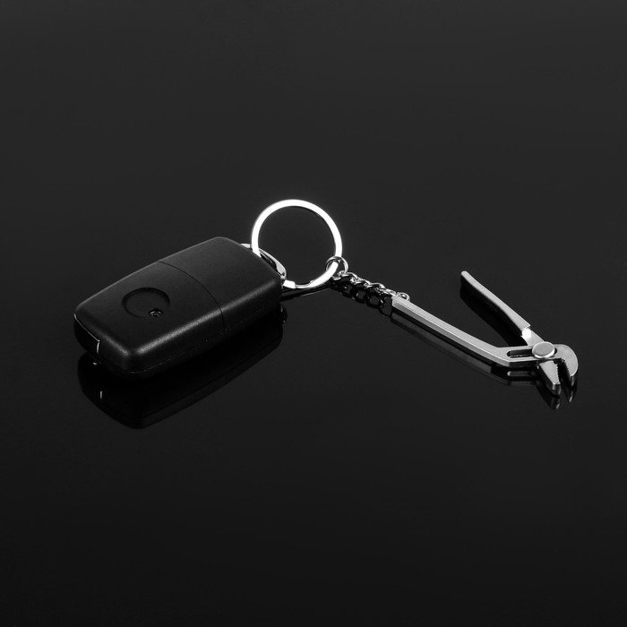 Брелок для ключей Cartage, Брелок для ключей Cartage, "Щипцы"