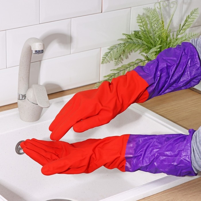 Перчатки хозяйственные с утеплителем Доляна, размер L, резиновые, длинные манжеты, цвет красный Перчатки хозяйственные с утеплителем Доляна, размер L, резиновые, длинные манжеты, цвет красный