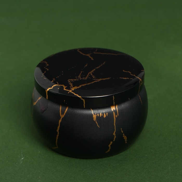 Ароматическая свеча из пчелиного воска «Тайны шика», аромат сандал, 6 х 6 х 4 см. Ароматическая свеча из пчелиного воска «Тайны шика», аромат сандал, 6 х 6 х 4 см.