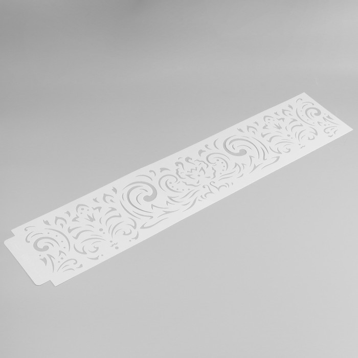 Трафарет бордюрный пластик "Королевские узоры" 60х12 см