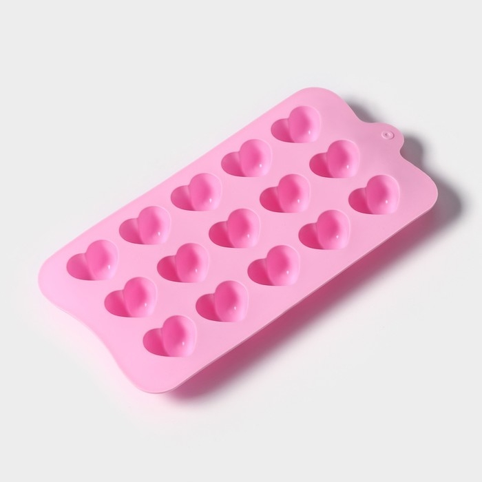 Форма для конфет и шоколада Доляна «Сердечки», силикон, 19,5×10×1,8 см, 15 ячеек (2,7×2,3 см), цвет МИКС Форма для конфет и шоколада Доляна «Сердечки», силикон, 19,5×10×1,8 см, 15 ячеек (2,7×2,3 см), цвет МИКС