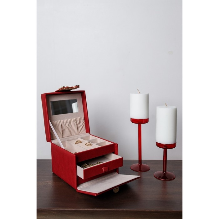 Шкатулка кожзам для украшений  Шкатулка кожзам для украшений "Золотой бантик" красная 15х15х12,7 см