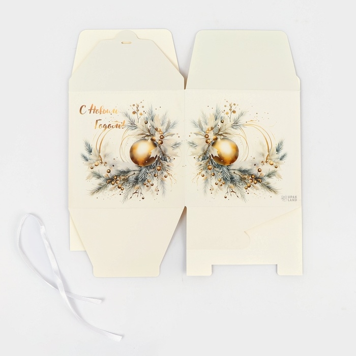 Новый год. Коробка складная, подарочная новогодняя  Новый год. Коробка складная, подарочная новогодняя "Игрушка" 14 х 14 х 14 см.