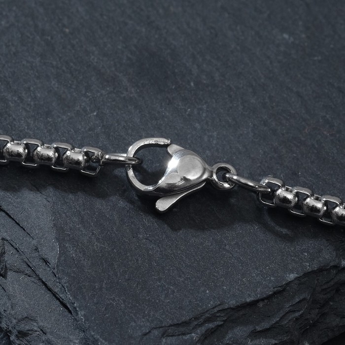 Кулон «Череп с узорами» яркие глаза, цвет красный в чернёном серебре, 70 см