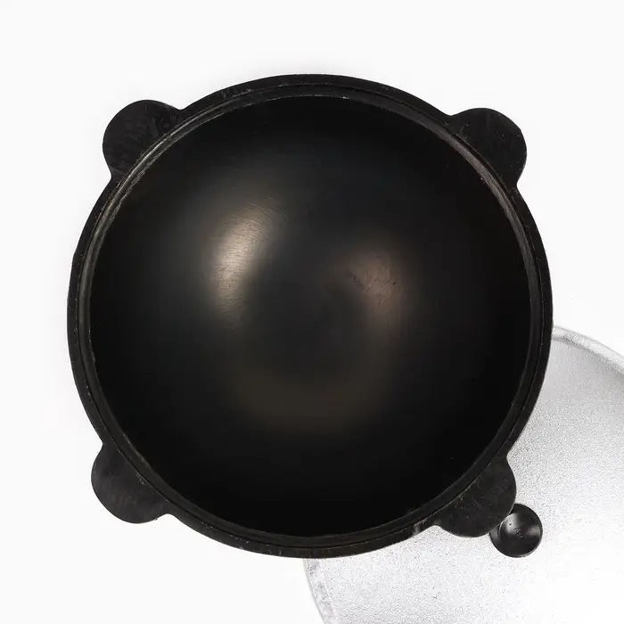 Казан, 12 л, плоское дно, алюминиевая крышка, чугун