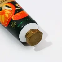 Новогодний подарочный набор косметики &laquo;Аромат праздника&raquo;, гель для душа шампанское 250 мл и крем для рук 30 мл, Чистое счастье