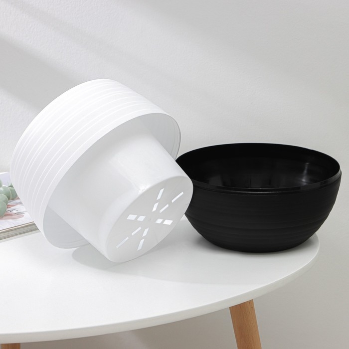 Горшок «Дуэт», 2,5 л, цвет чёрно-белый Горшок «Дуэт», 2,5 л, цвет чёрно-белый