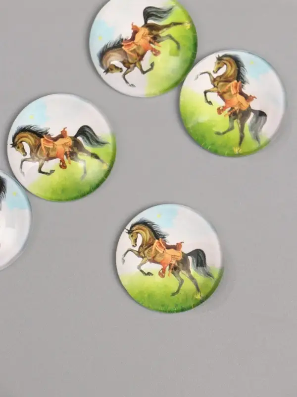 Кабошон стекло для творчества Кабошон стекло для творчества "Круг. Акварель. Богатырский конь" 3х3 см