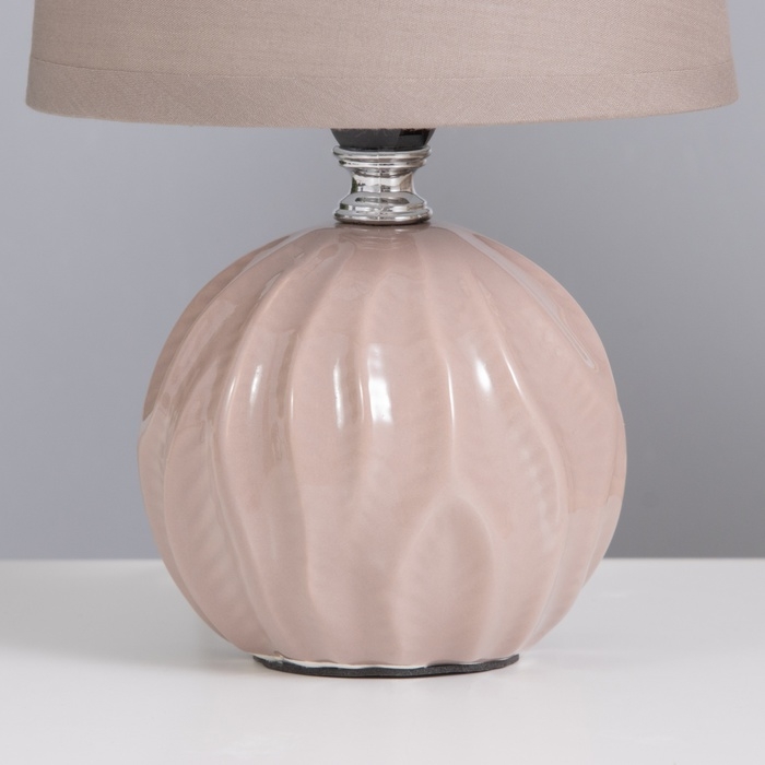 Лампа настольная «Пабло» 1×40 Вт Е14 коричневый 14×14×24 см Лампа настольная «Пабло» 1×40 Вт Е14 коричневый 14×14×24 см