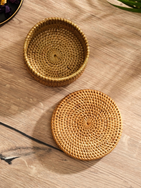 Корзинка плетеная ротанг, 13х13х5,5 см