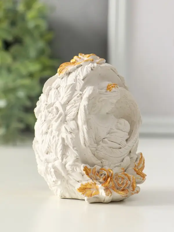 Фигура "Дева" размер 8х6 см, белый с позолотой ,гипс