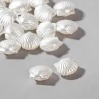 Бусины пластиковые &laquo;Жемчуг&raquo; ракушки, набор 50 шт., 1.3&times;1.1&times;0.5 см, белые