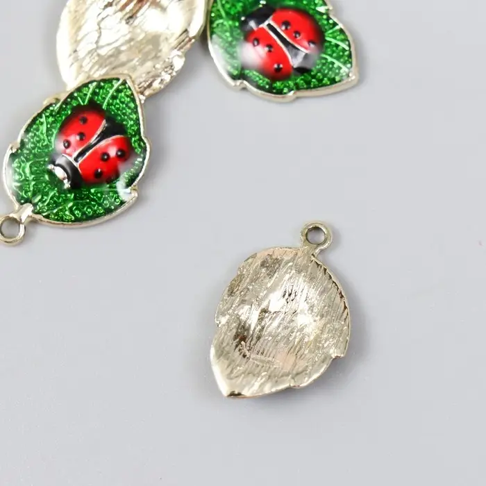 Декор для творчества металл, эмаль "Божья коровка на листе" 1,5х2,3 см