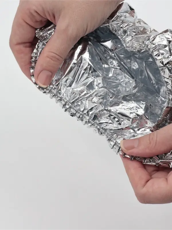 Крышки на тарелку на резинке, из фольги 10 шт, размер до 36 см, для свежести и тепла еды