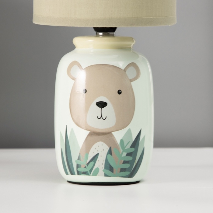 Настольная лампа с абажуром RISALUX «Мишка» детская,, Е14, 40 Вт, зелёный, 13×13×27 см Настольная лампа с абажуром RISALUX «Мишка» детская,, Е14, 40 Вт, зелёный, 13×13×27 см