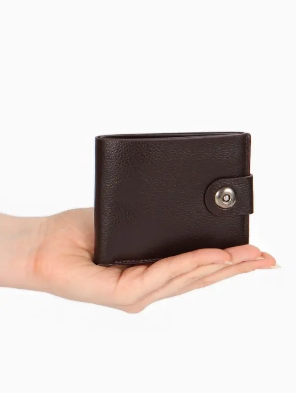 Портмоне мужское, на магните, два отделения, коричневое