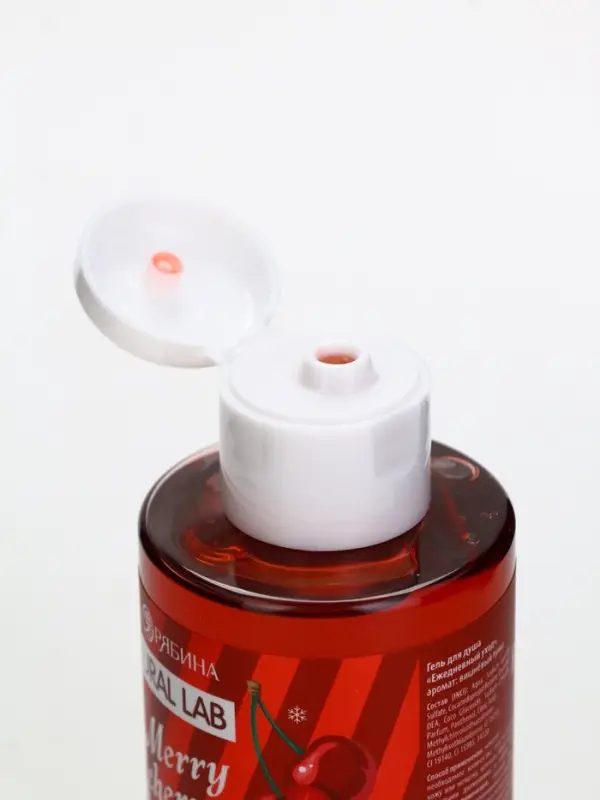 У_Winter Melody Набор в треугольной HNY, 3 геля для душа по 100 мл (10872543) У_Winter Melody Набор в треугольной HNY, 3 геля для душа по 100 мл (10872543)