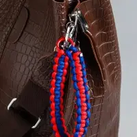 Брелок на карабине "Паракорд" шнур 0,5 см красно-синий 14,5х1,8х0,8 см Брелок на карабине "Паракорд" шнур 0,5 см красно-синий 14,5х1,8х0,8 см