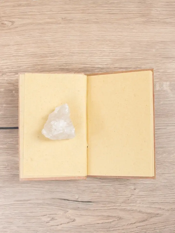 Блокнотик плетеный,48 листов, 14х18х2 см, цв. бежево-красный Блокнотик плетеный,48 листов, 14х18х2 см, цв. бежево-красный