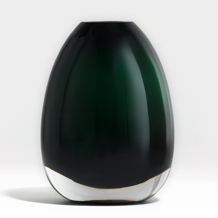 Ваза для цветов «Джозефина» из прозрачного зеленого стекла 12 х 10 х 10 см Ваза для цветов «Джозефина» из прозрачного зеленого стекла 12 х 10 х 10 см