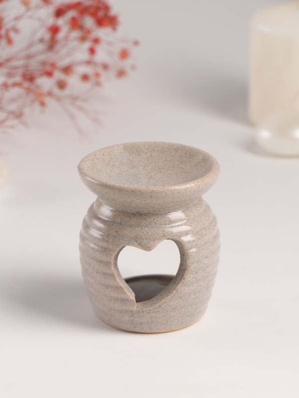 Аромалампа керамика "Изогнутое сердце" песочная 6,3х6,3х7,5 см