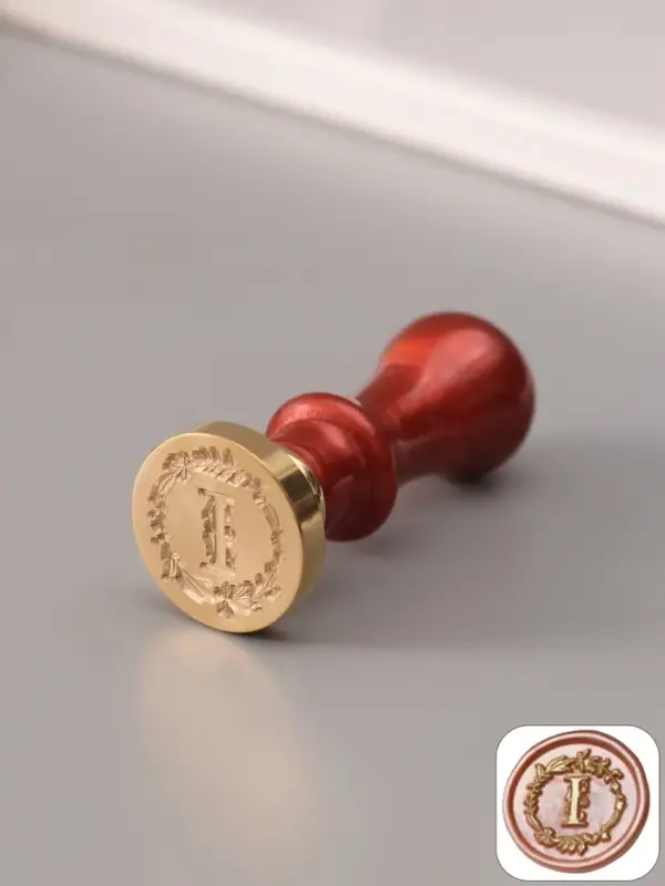 Печать для сургуча с пластиковой ручкой &laquo;Венок с буквой I&raquo;, 2.5&times;2.5&times;6.3 см